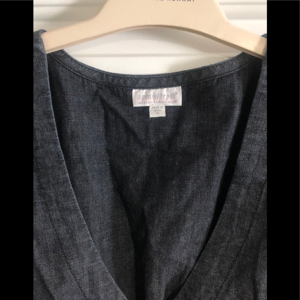 A pea in the pod denim dress M